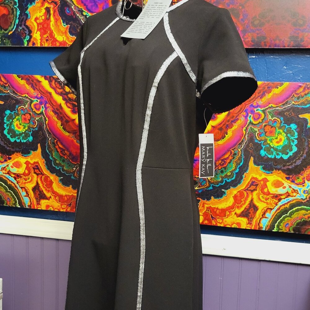 Nicole Miller ~ Sz 6P ~ Black Knit Dress ~ NWT